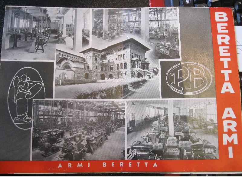 La prima fabbrica italiana d'armi Pietro Beretta fondata nel 1680, Gardone, presenta le armi da caccia, guerra, difesa. Produzione 1937-1938